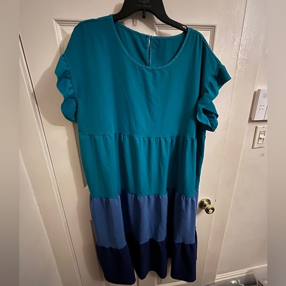 SHEIN curve trap and blue color block dress size 4x​ - Picture 1 of 4